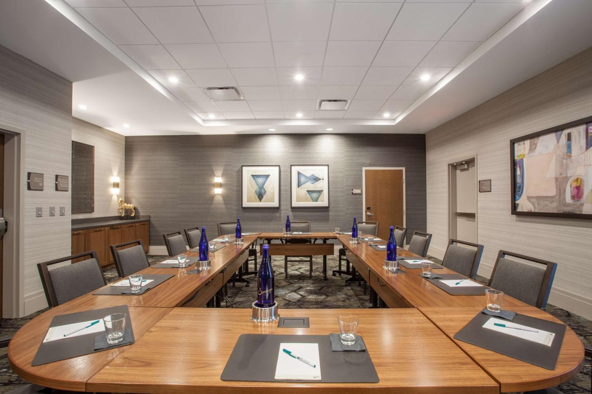 Homewood Suites By Hilton Saratoga Springs Bagian luar foto