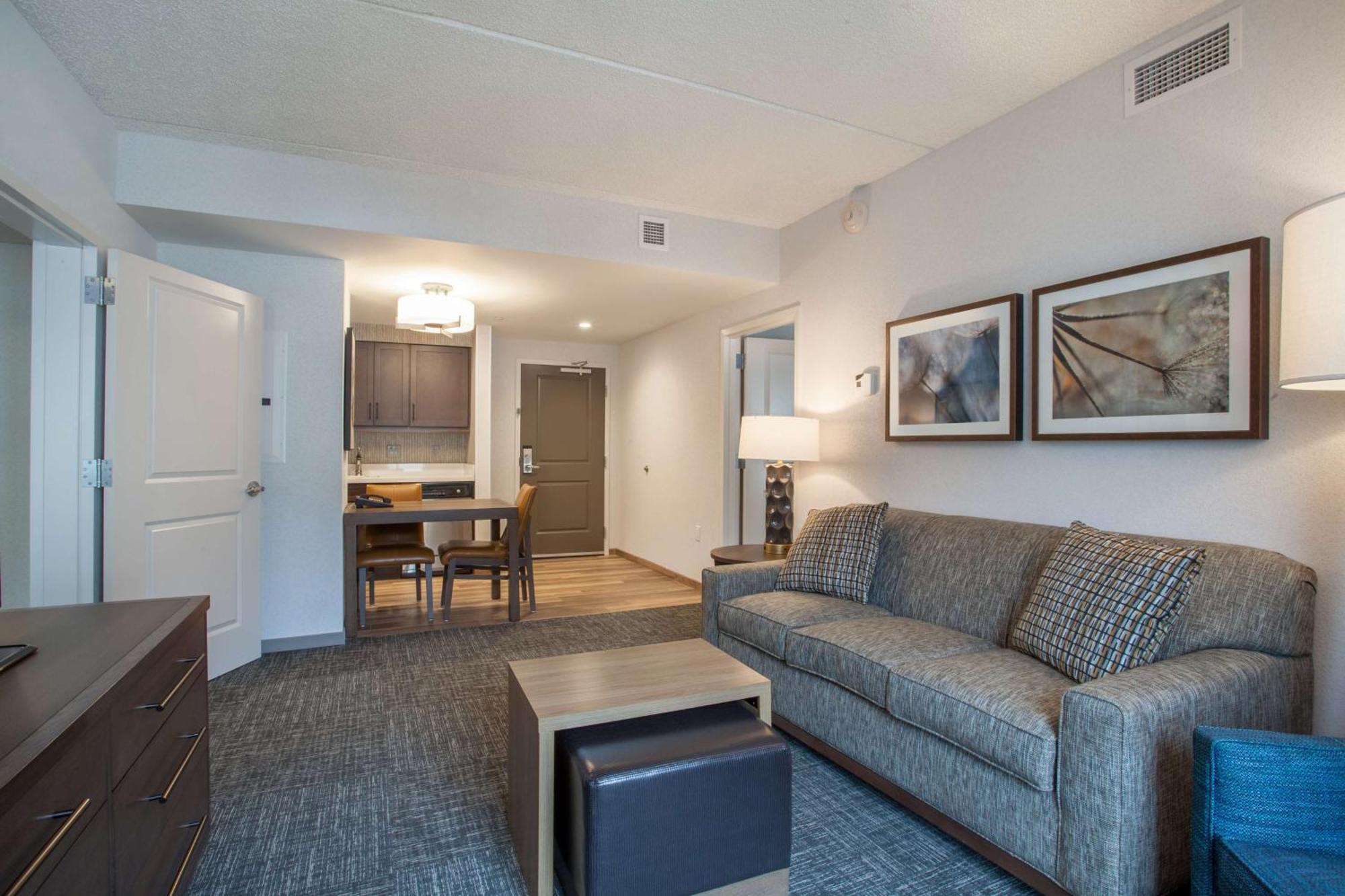 Homewood Suites By Hilton Saratoga Springs Bagian luar foto
