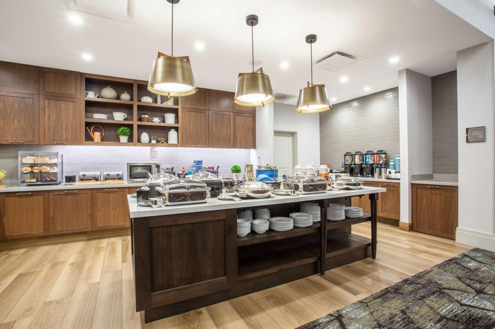 Homewood Suites By Hilton Saratoga Springs Bagian luar foto